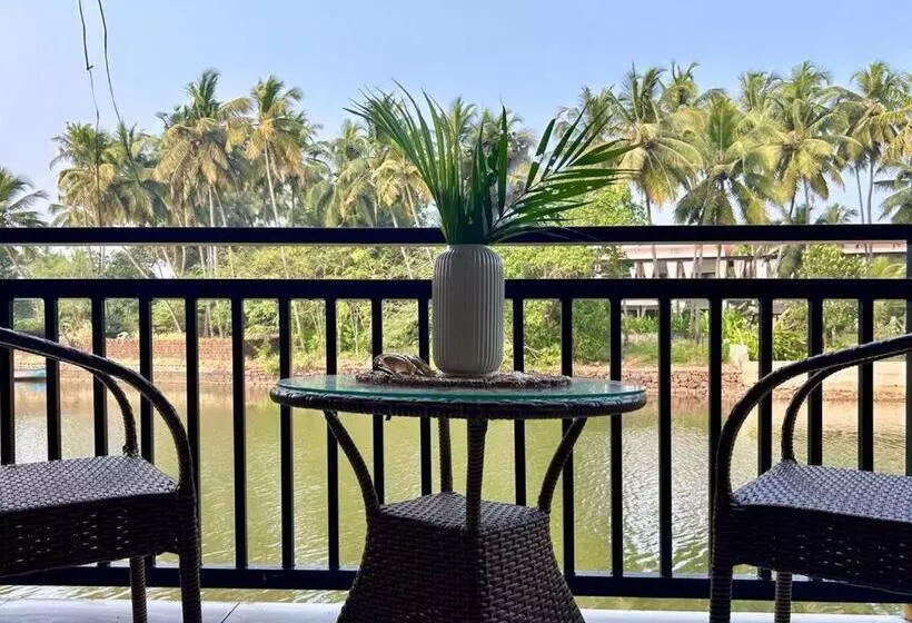 ホテル Riverside Luxe Living