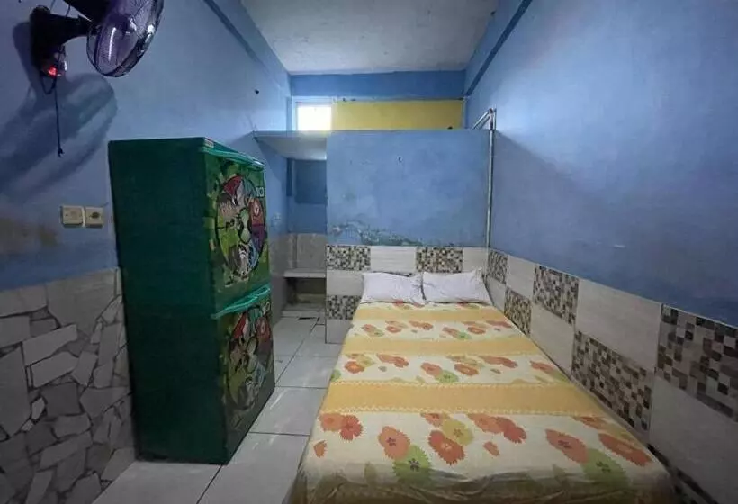 Hotelli Spot On 93555 Triple N Homestay