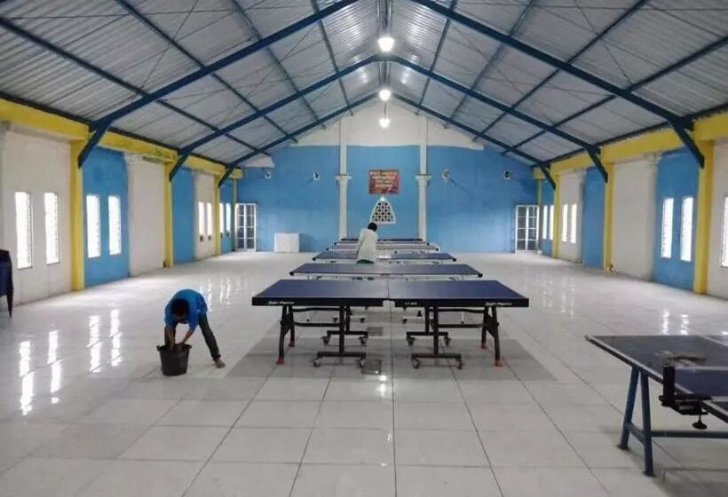 Hotelli Spot On 93555 Triple N Homestay