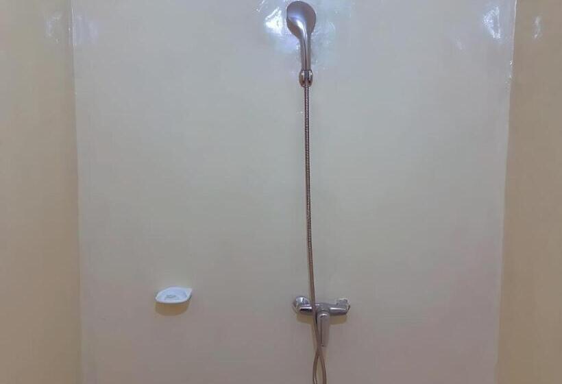 Отель Zanz 14 Beach Bungalows