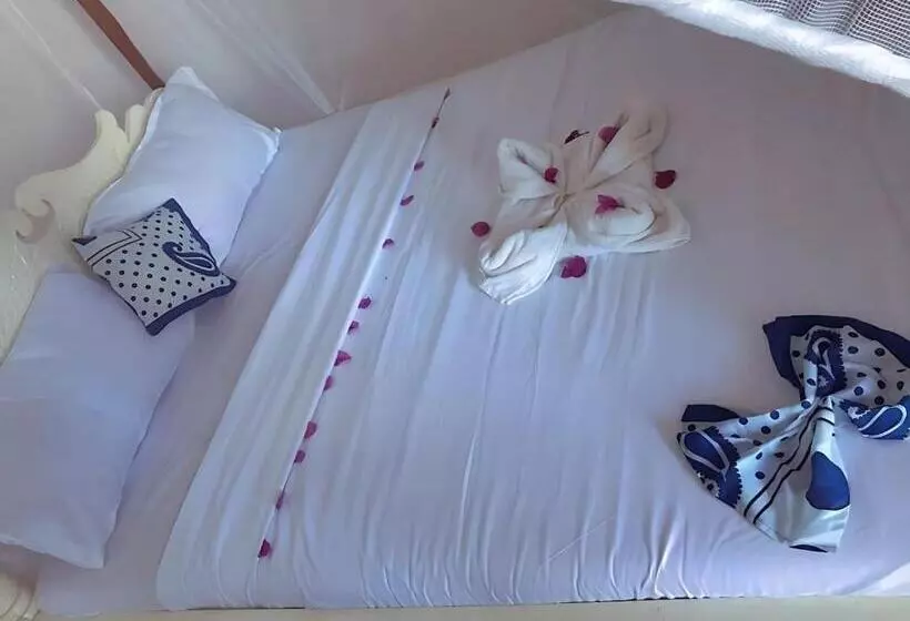 هتل Zanz 14 Beach Bungalows