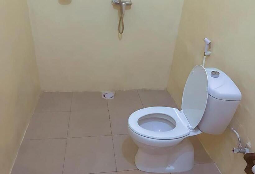 Отель Zanz 14 Beach Bungalows