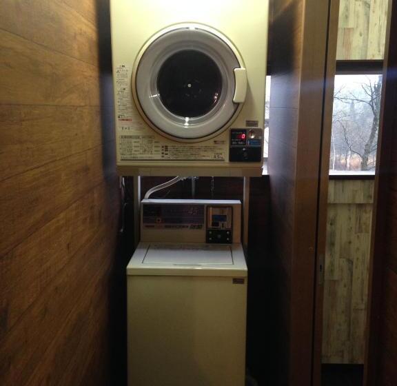 פנסיון A Short Walk To Akakura Onsen Ski Lift And Town By Japow House