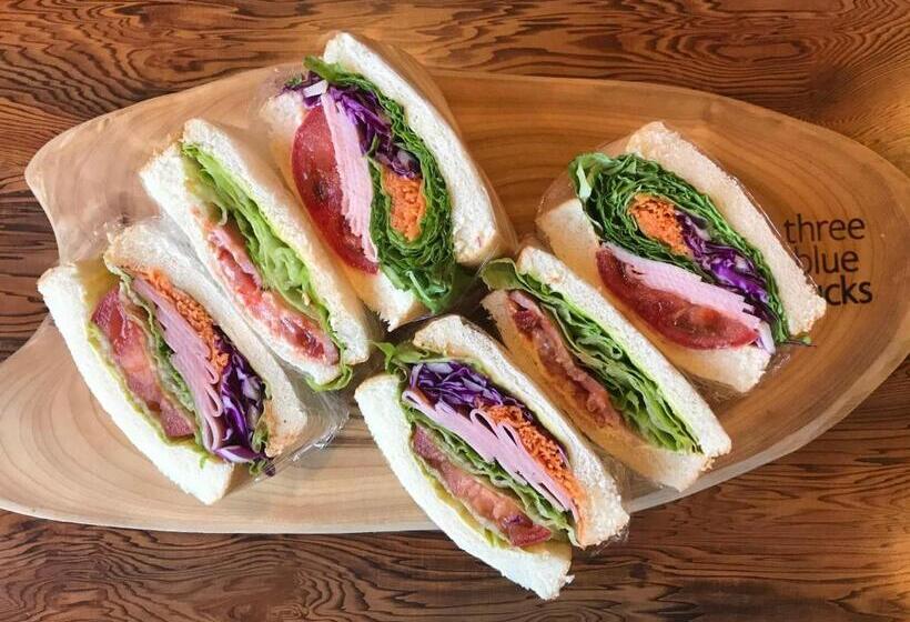 פנסיון A Short Walk To Akakura Onsen Ski Lift And Town By Japow House