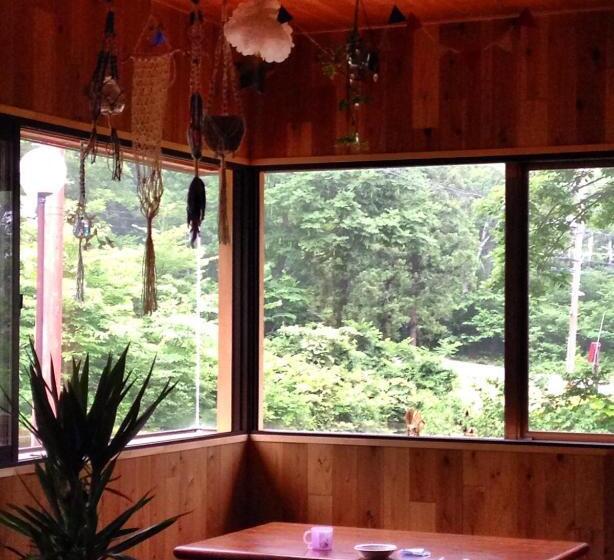 פנסיון A Short Walk To Akakura Onsen Ski Lift And Town By Japow House