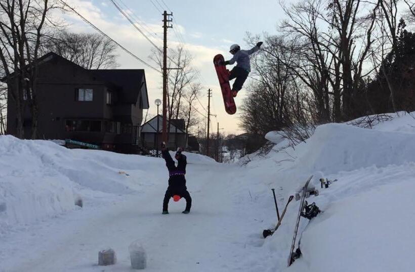 פנסיון A Short Walk To Akakura Onsen Ski Lift And Town By Japow House
