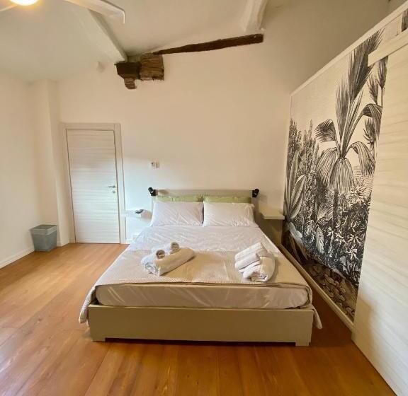 膳宿费 La Matilde