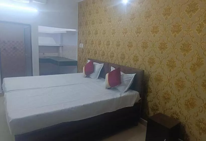 ペンション Ram Madaiya Home Stay