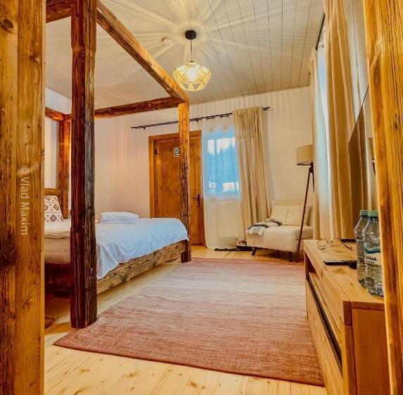 پانسیون Sadova Village Casa Maria