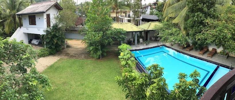 بنسيون The Calm Of8