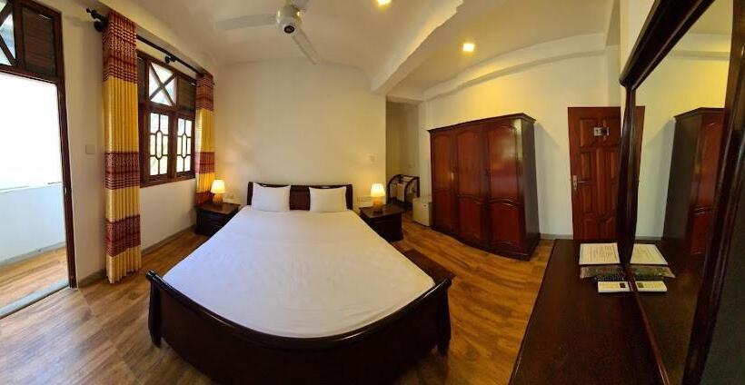 بنسيون The Calm Of8