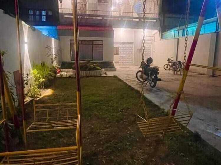 هتل Bed & Rest Airport