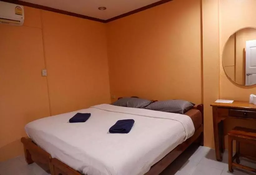 ユースホステル Goldbeach Guesthouse