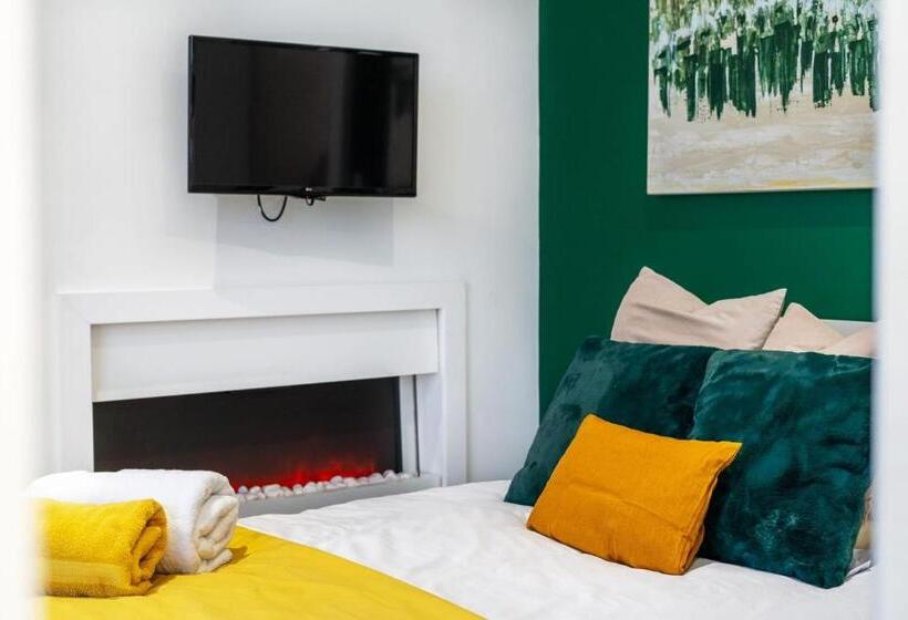 캡슐 호텔 The Green Room