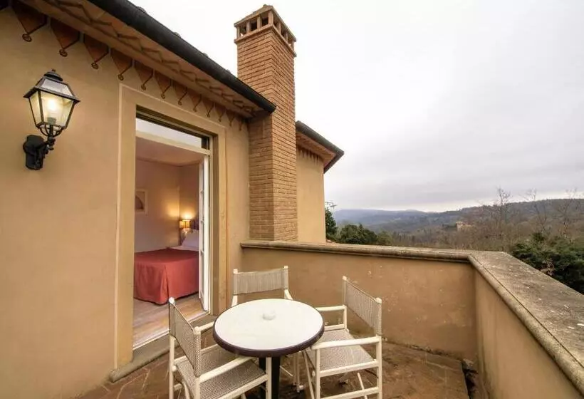 ホテル Fonteluce Rooms & Family Lodges