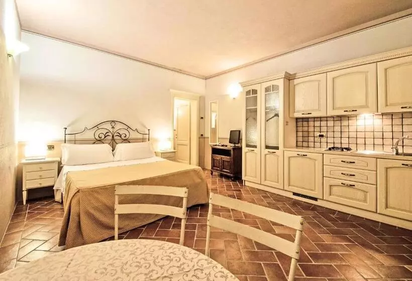 ホテル Fonteluce Rooms & Family Lodges