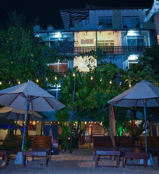 בית מלון כפרי Ocean S Eye Apartments