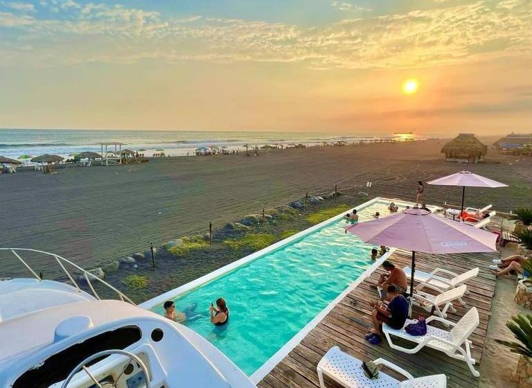 هتل Playa Nautilus