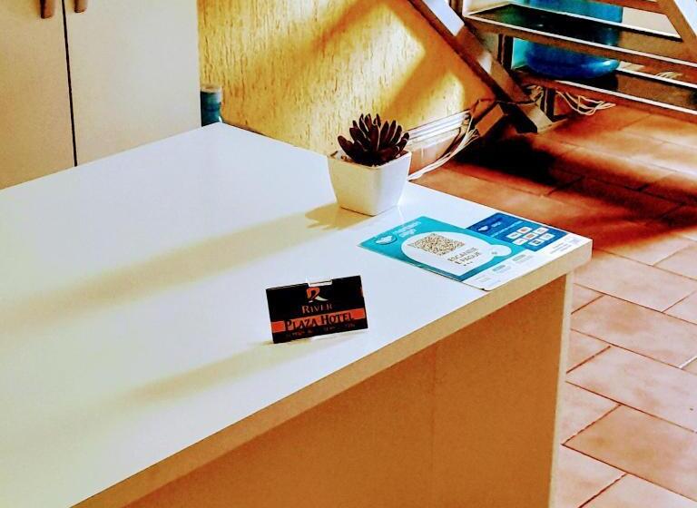 فندق River Plaza