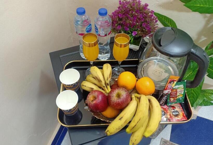 پانسیون Amon Pyramids Inn