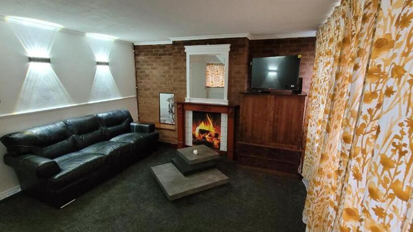 Pensão Calmhaven Apartment