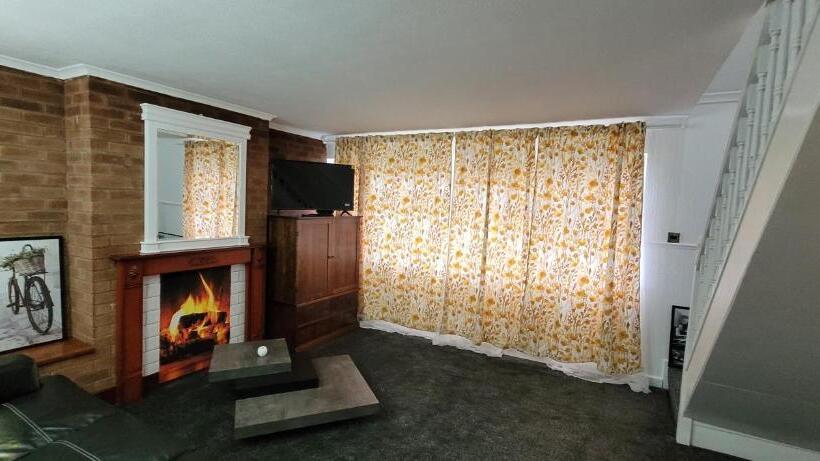 Pensão Calmhaven Apartment