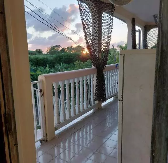 پانسیون La Jéméli