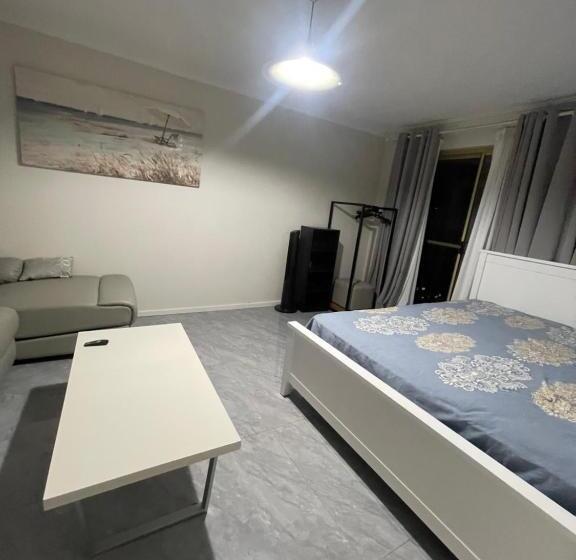 بنسيون Easy Way Scarborough