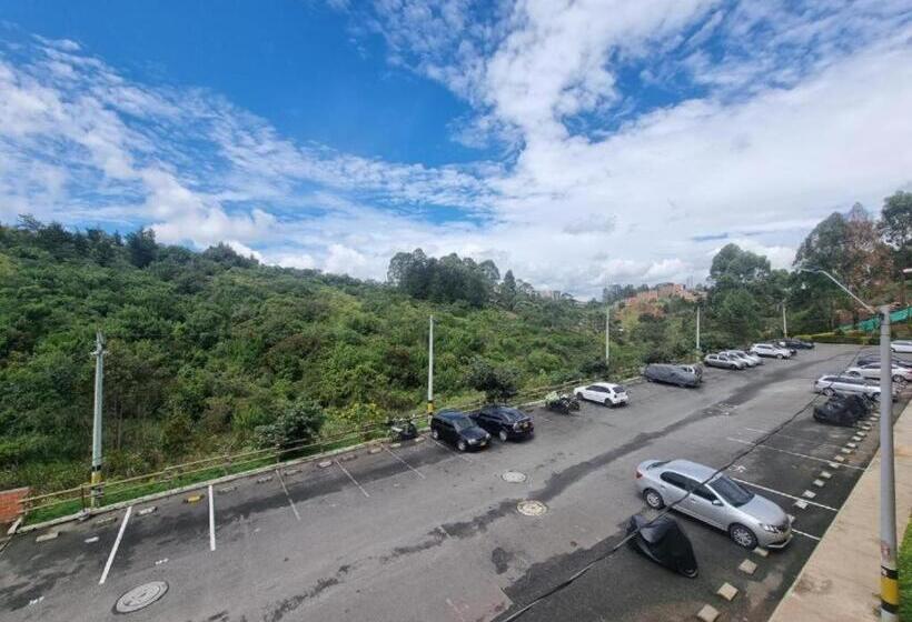 Pension Hostal   Doña Elva A 15 Min Del Aeropuerto