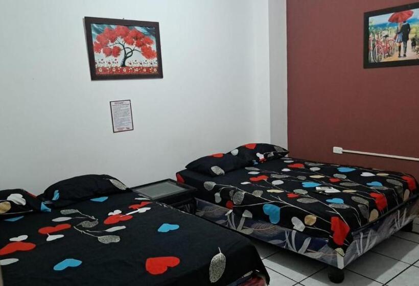 Pension Hostal Vinos De Mérida