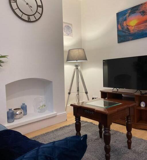 פנסיון Keary Entire House. 3 Beds. Bright And Cheerful