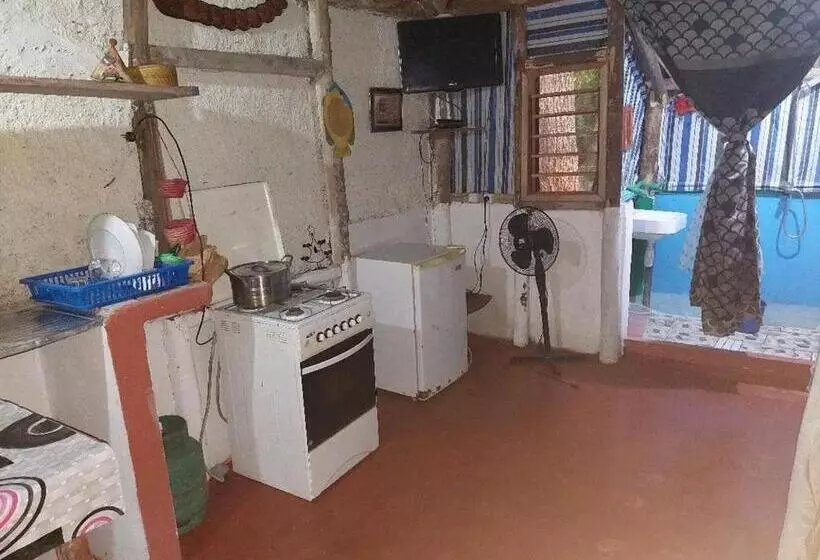 پانسیون Piscine Bimoko