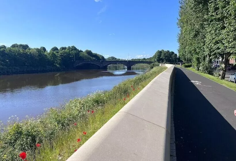 ペンション Riverside By Teil