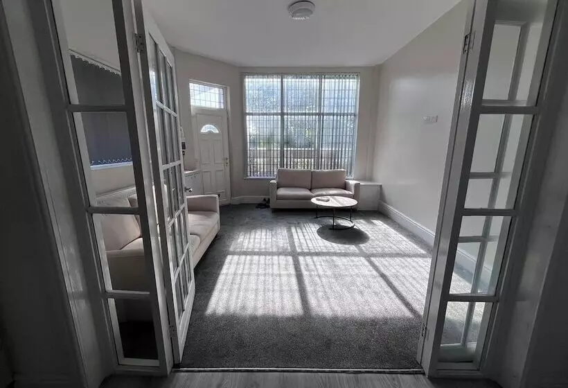 ペンション Riverside By Teil