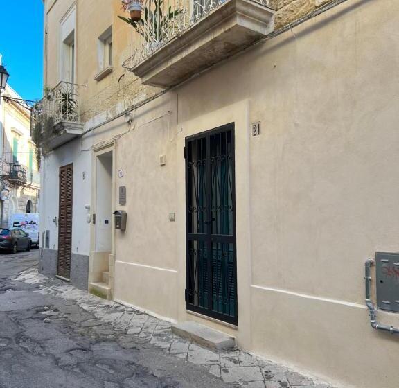 پانسیون Suite Zorah