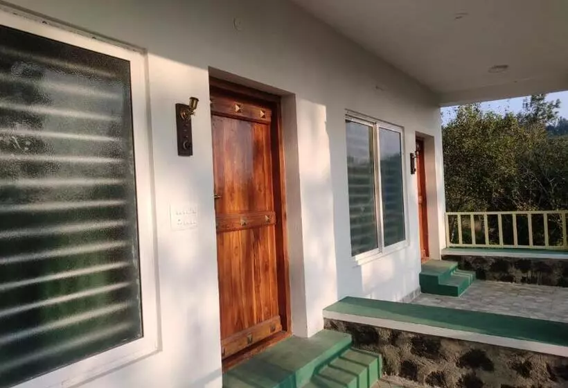 The Clover Resorts
