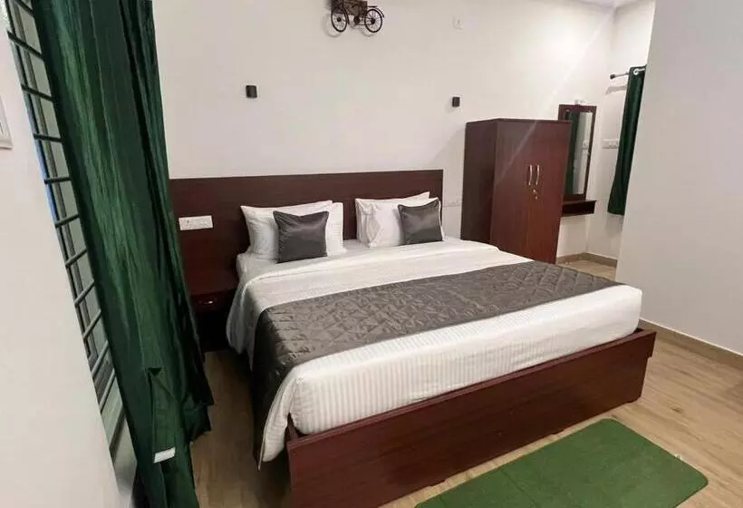 The Clover Resorts