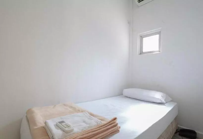 Amrise Hotel 12