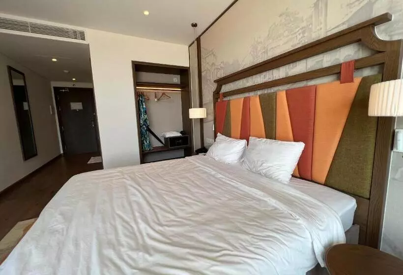 Apec Mandala Cham Bay Muine Condotel