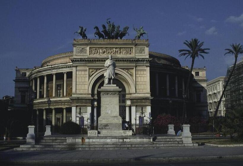 تختخواب و صبحانه La Porta Di Alba