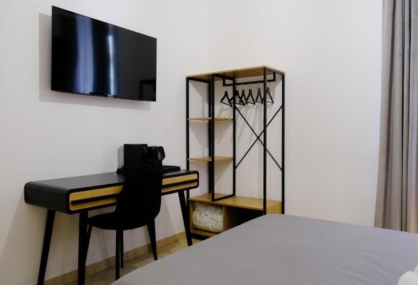 住宿加早餐  Matteottis