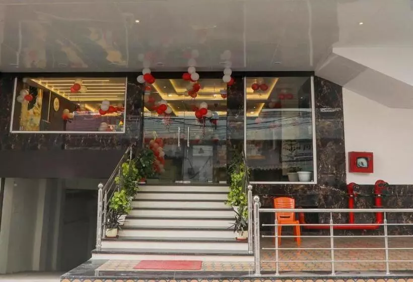 Fabhotel Nandini Grand