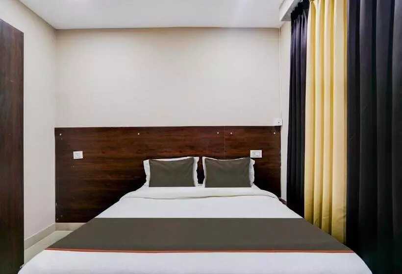 ホテル Super Collection O Pnr Comfort Khairatabad