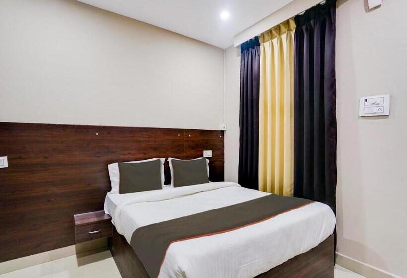 هتل Super Collection O Pnr Comfort Khairatabad