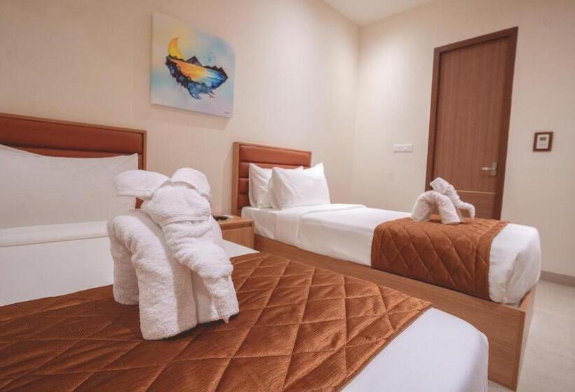 בית מלון כפרי Achyut