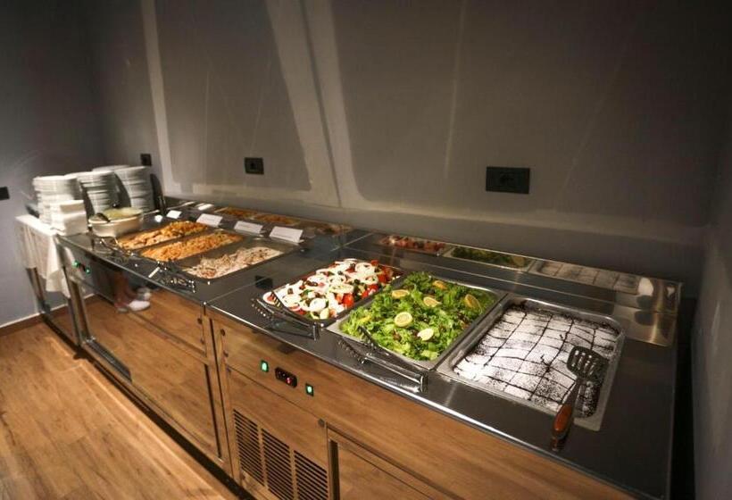 هتل Alvin Comfort