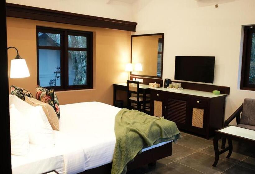 Hotel Blanket Days Resort And Spa