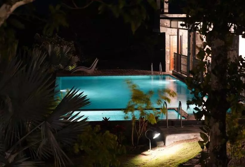 Hotelli Blanket Days Resort And Spa