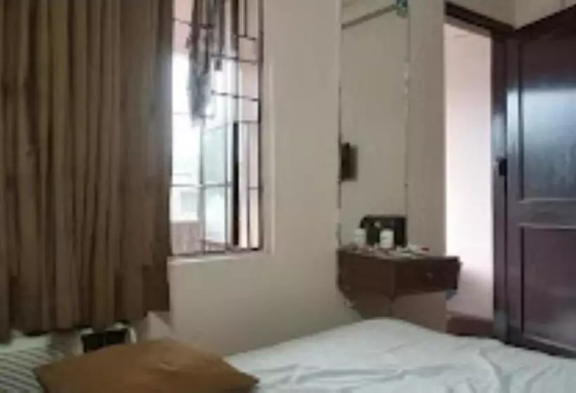 ホテル Blue Wheel,bhubaneswar