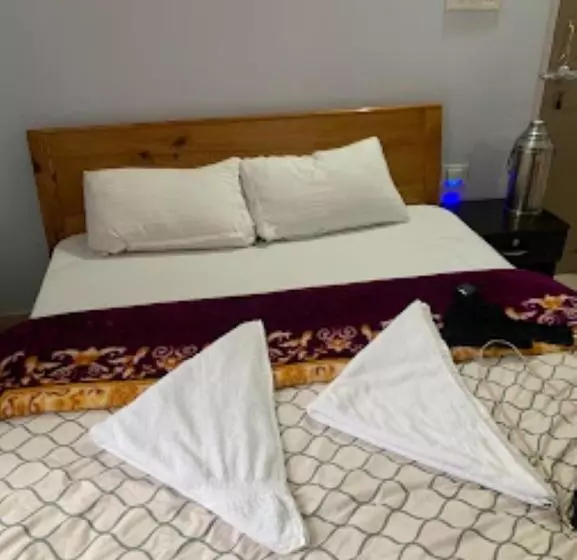 ホテル Dewa Elegance Tawang